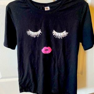 Women’s t shirt